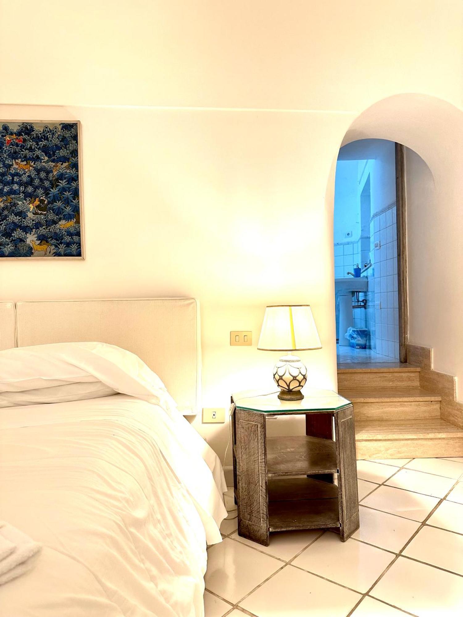 I Tre Soli Apartments By Caprirooms Eksteriør billede