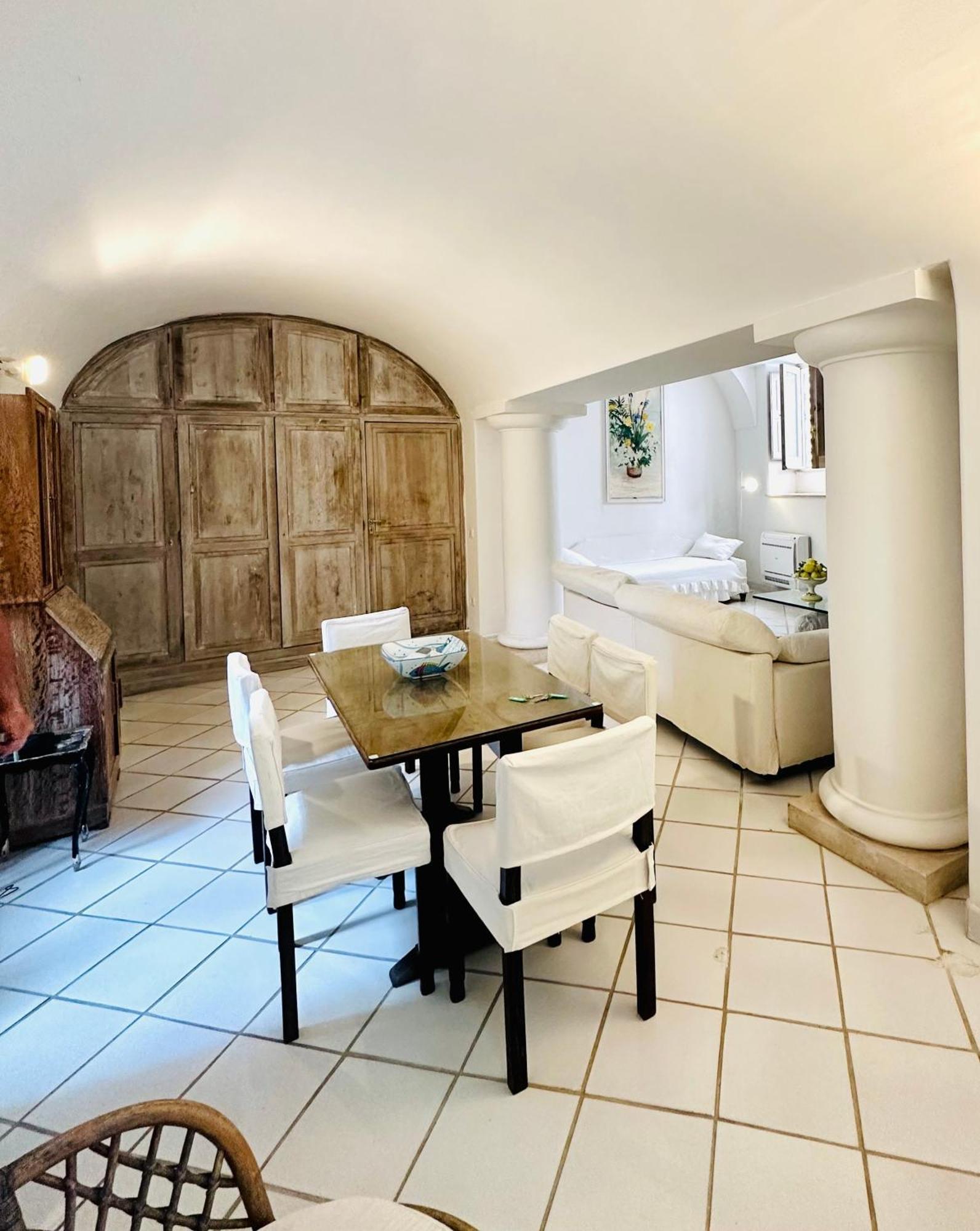 I Tre Soli Apartments By Caprirooms Eksteriør billede
